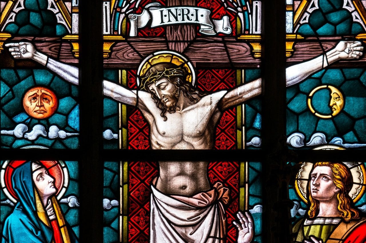Stained glass window depicting Jesus